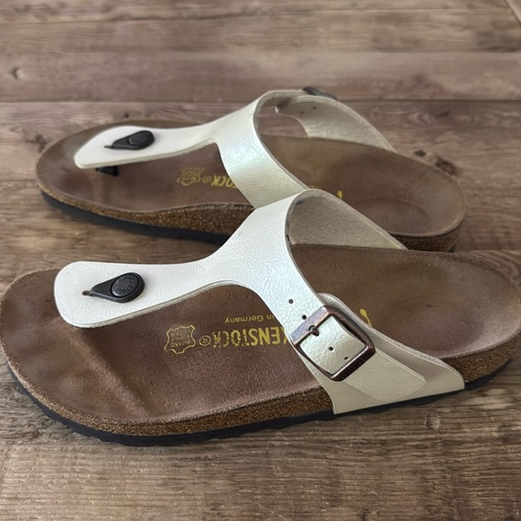 Birkenstock Gizeh Sandals Leather EU 37 NWOT - Picture 2 of 6
